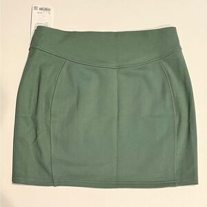 Lululemon Scuba Mini Skirt XL
